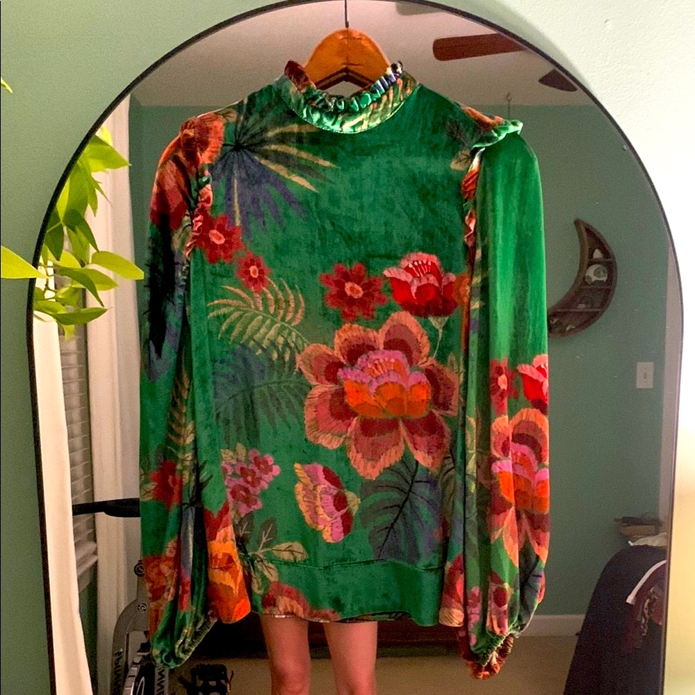 FARM Rio Silk Velvet Top - Picture 5 of 9